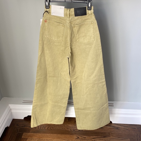 BDG Urban Outfitters Low A-Wide Jeans in Moss - Picture 2 of 10